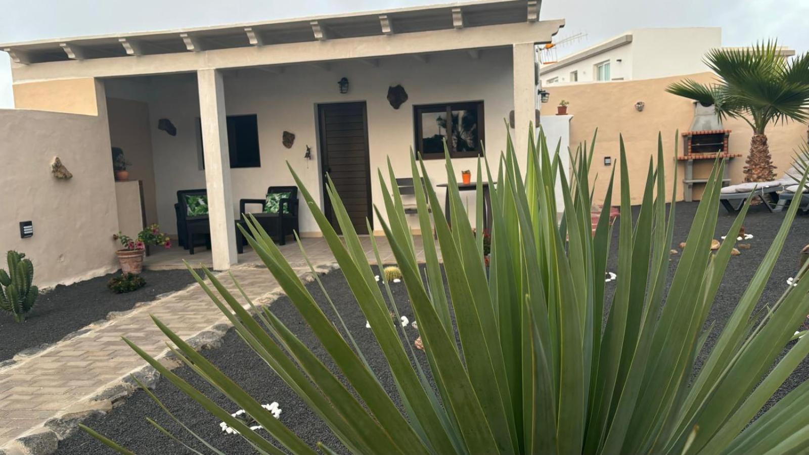 Villa Mardelava à Tinajo Extérieur photo
